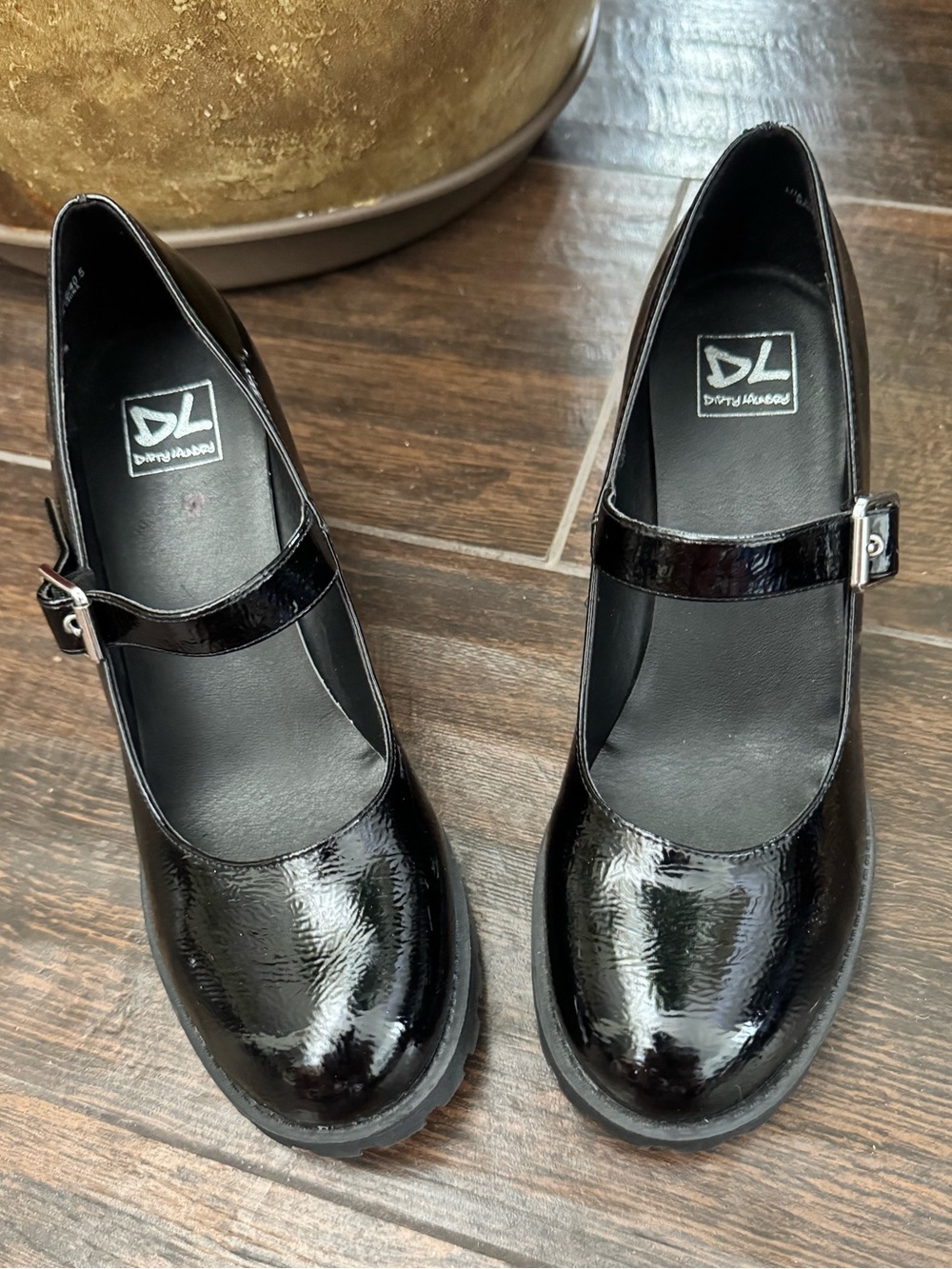 Dirty Laundry Lita Jane Chunky Black Patent Platform Mary Jane Heels 9.5